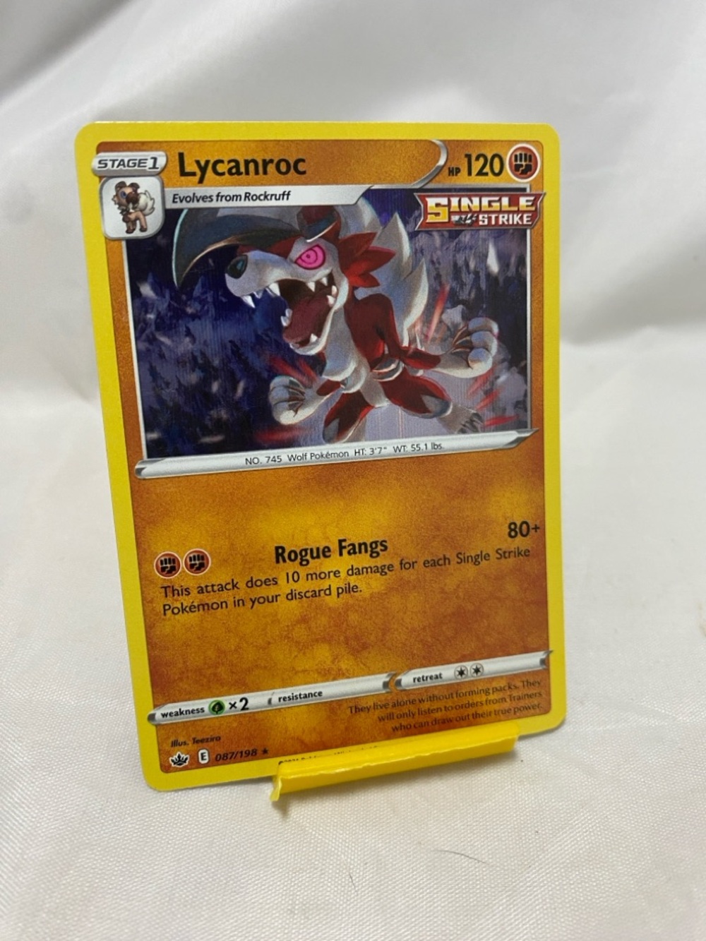 Pokemon Lycanroc Single Strike 87/198 Chilling Reign Holo Rare Holo NM